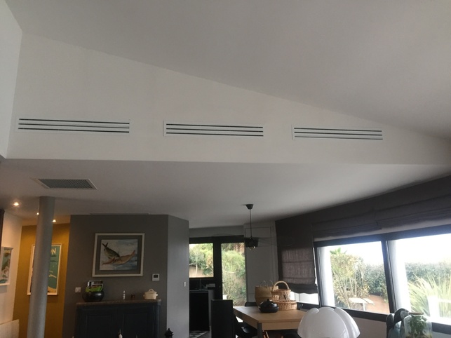 installation-d-une-climatisation-reversible-gainable-a-sanary-sur-mer